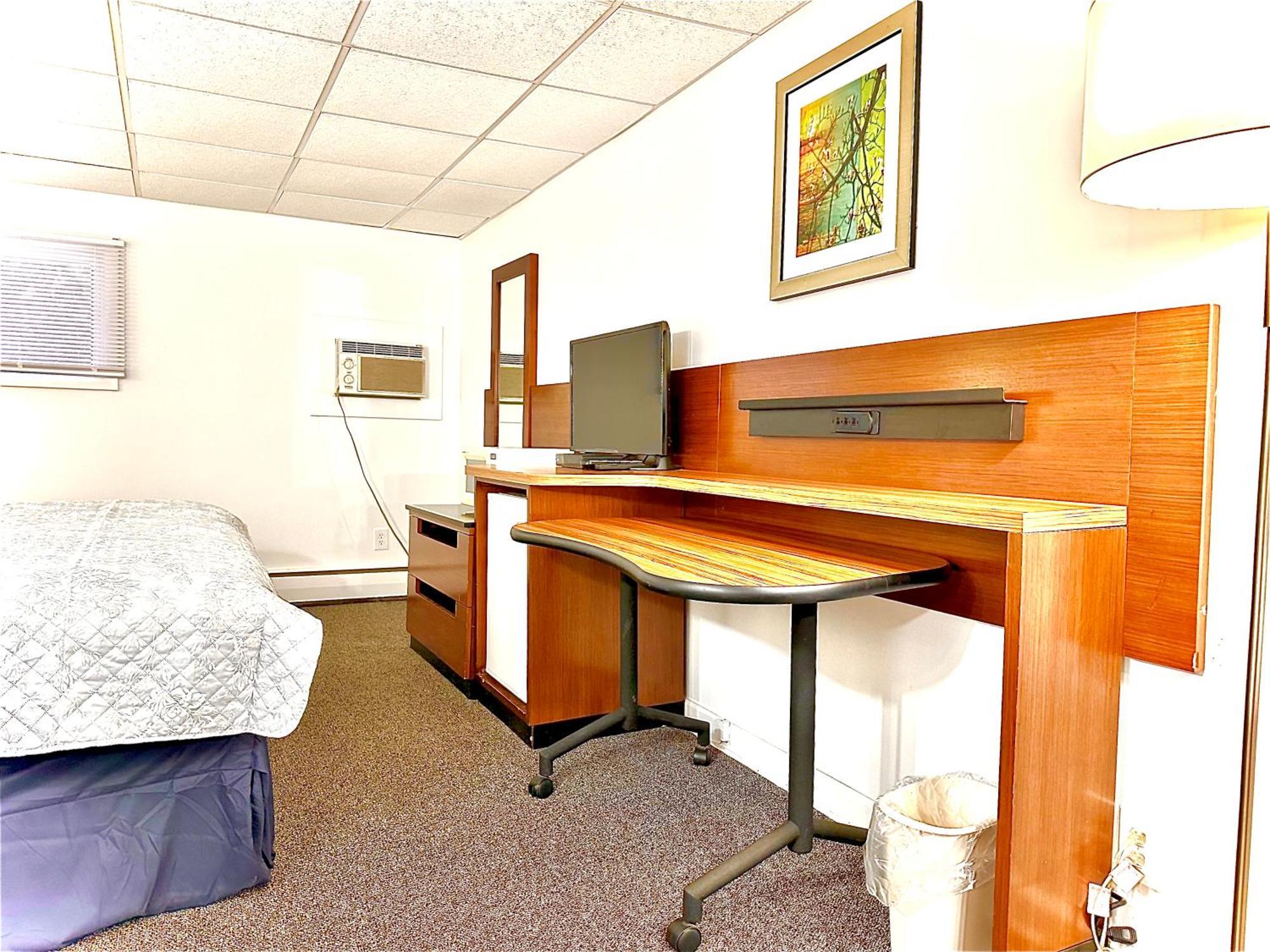 Budget Inn Wellsville Екстер'єр фото