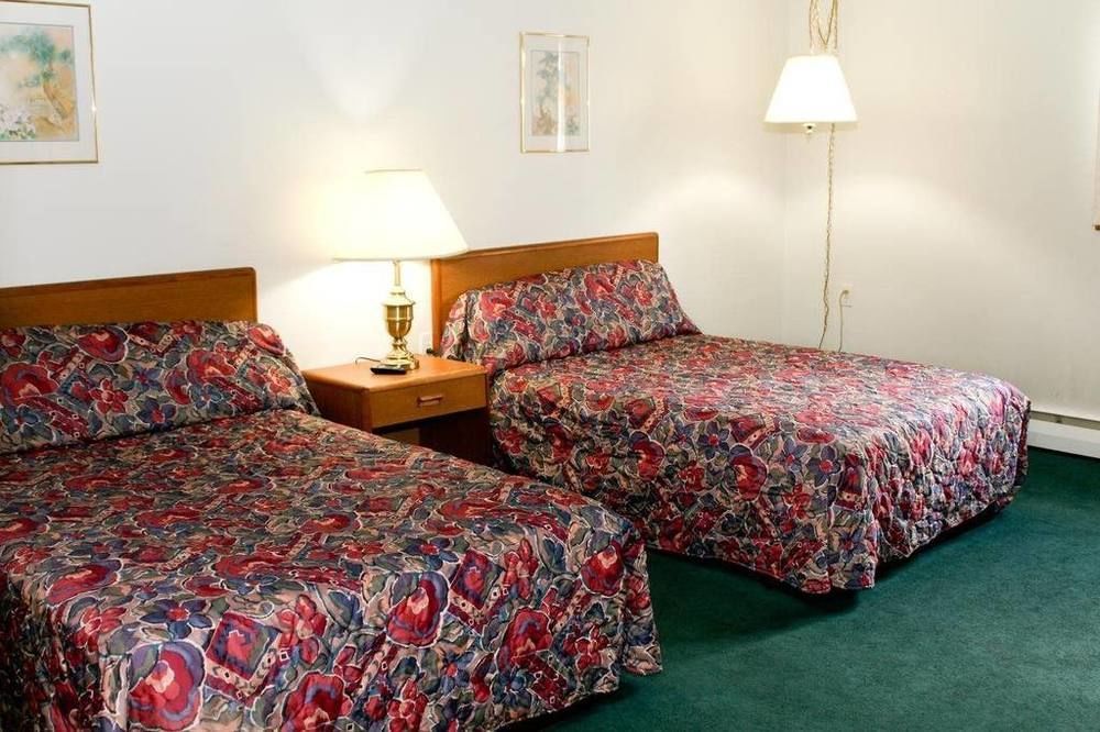 Budget Inn Wellsville Екстер'єр фото
